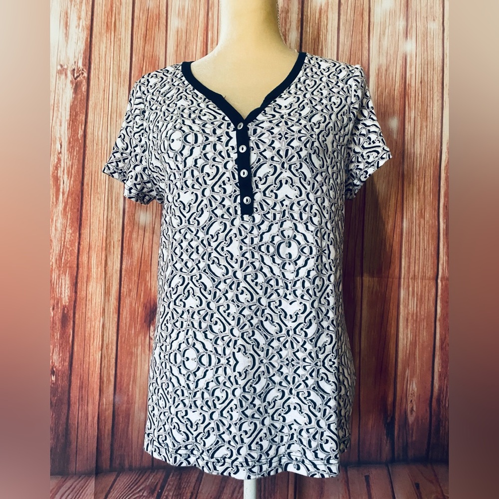 Women's Large Blouse Croft Barrow Classic Tee Short Sleeves V Neck 100% Cotton
